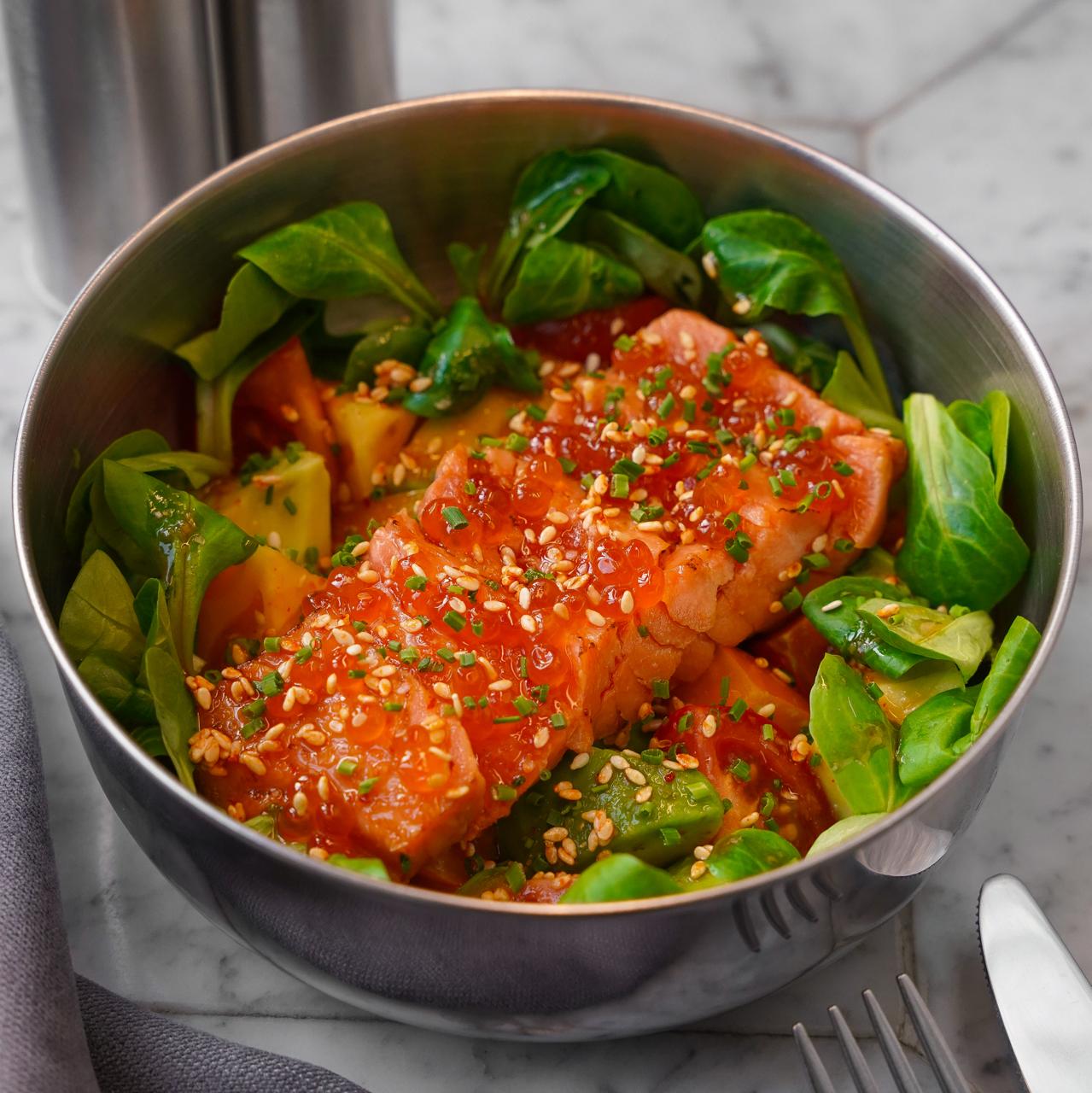 Asian salad with salmon